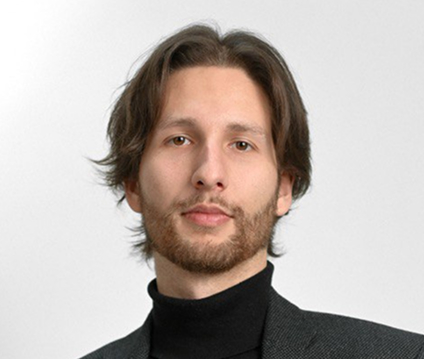 Oliver, CEO
